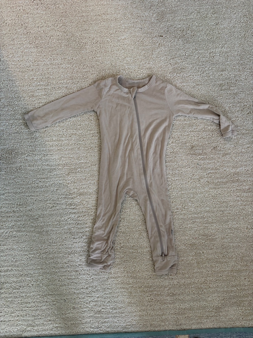 Kyte BABY 12-18m Zippered Romper